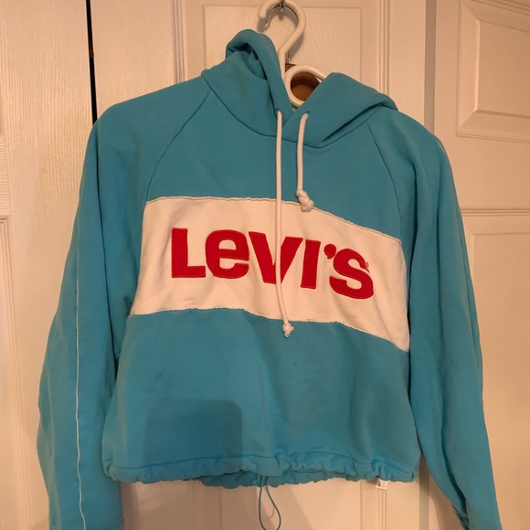 Levi’s - crop hoodie with draw string! - Picture 1 of 3
